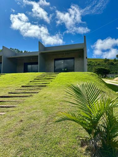 Divino de Sao Lourenco Cabin | Hospedagem Terras Raras Patrimônio da Penha