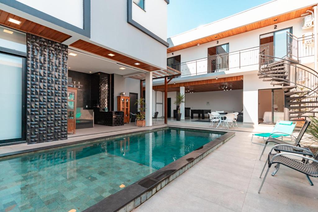 Barra House | Hospedaria da Barra BC