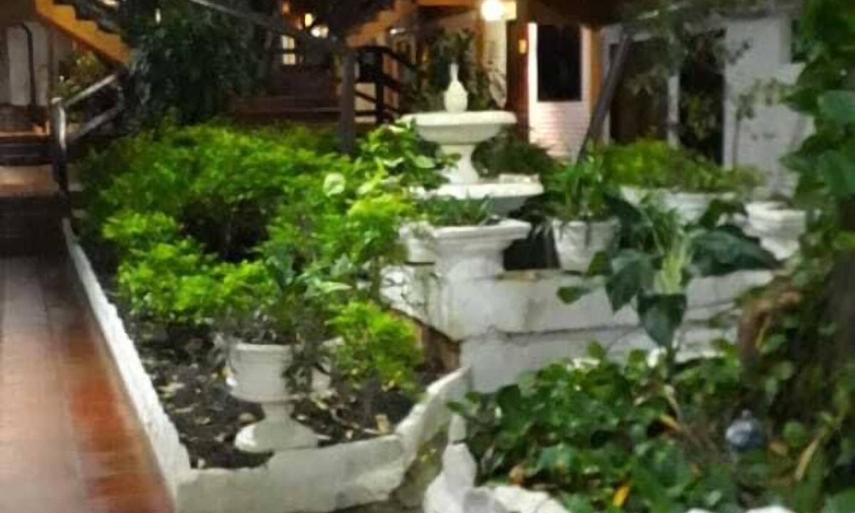 Asuncion Hostel | Hostal Residencial Leones de Castilla