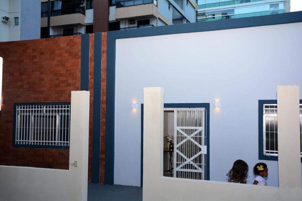 Jardim Camburi Bed & Breakfast | Hostel Diniz