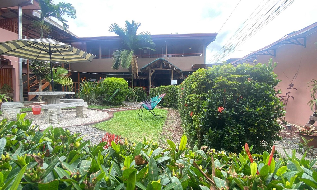 La Fortuna Hostel | Hostel La Choza Inn