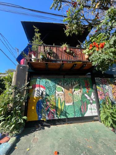 Catedral Hostel | Hostel La petite maison de Diana