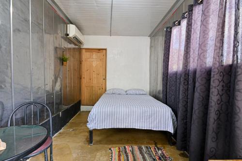 Tamarindo House | Hostel Real