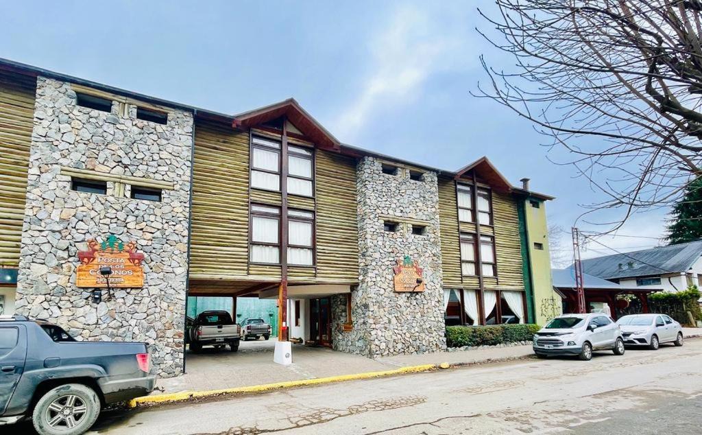 Angostura Hotel | Hosteria Posta de los Colonos
