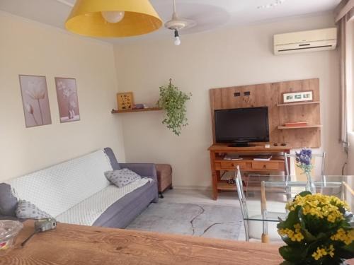 Santana Apartment | Hosting for families or women