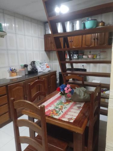 Bengui House | Hotel,Casa 2 quartos,sala,cozinha,suite,até 6 pessoas COP30 próximo aeroporto,hostel, home, House