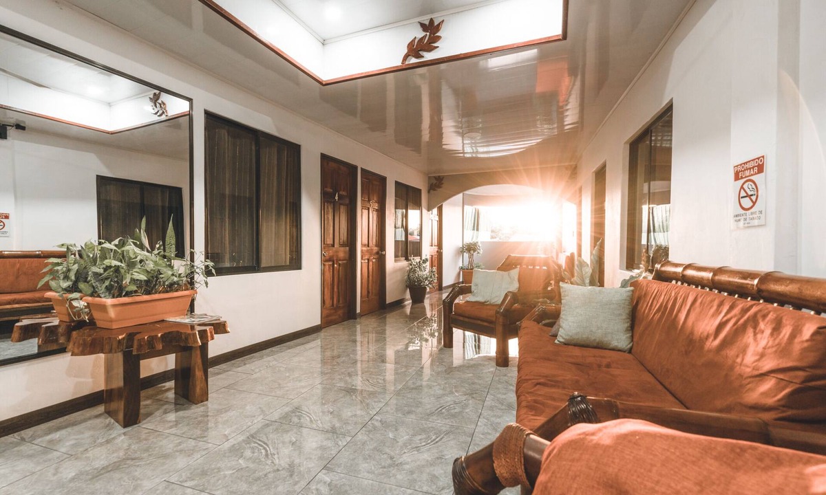 Puerto Jimenez Hostel | Hotel Hoja de Oro Corcovado