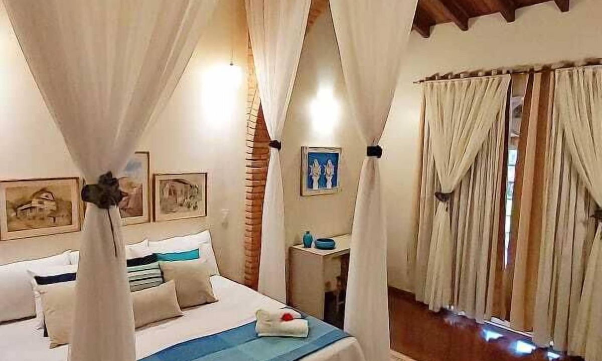 Sertaozinho Hotel | Hotel Pousada Chalé Das Flores