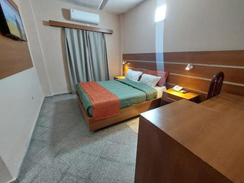 Coronel Oviedo Hotel | Hotel Sancer