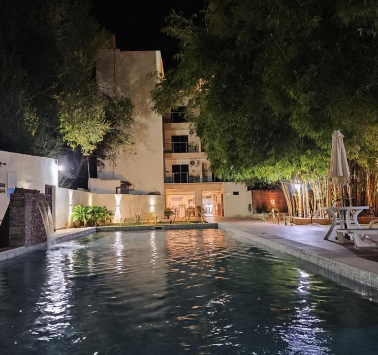 Carmen Del Parana Hotel | Hotel y Parrillada Carmen del Parana