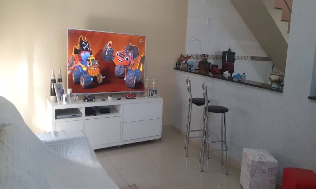 Guape House | House Located in the Center of Guape Mg