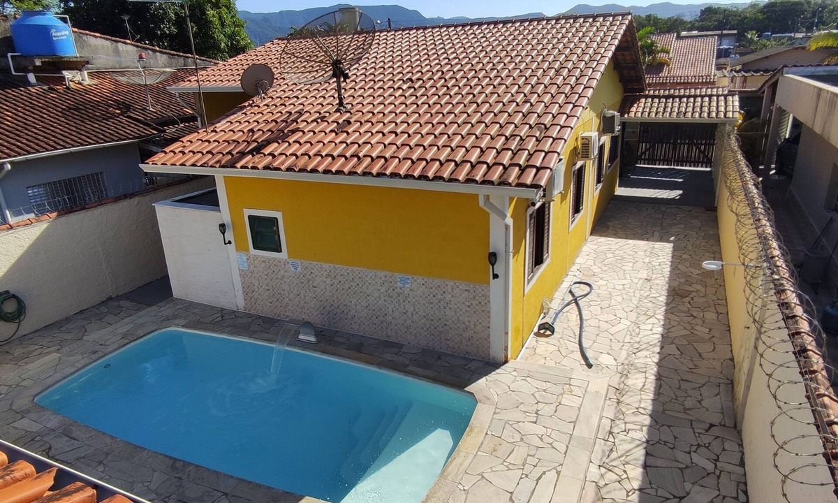 Terceiro Gleba House | House with Ionized Pool - Bertioga/Indaiá, 300 Mbps 5G Internet