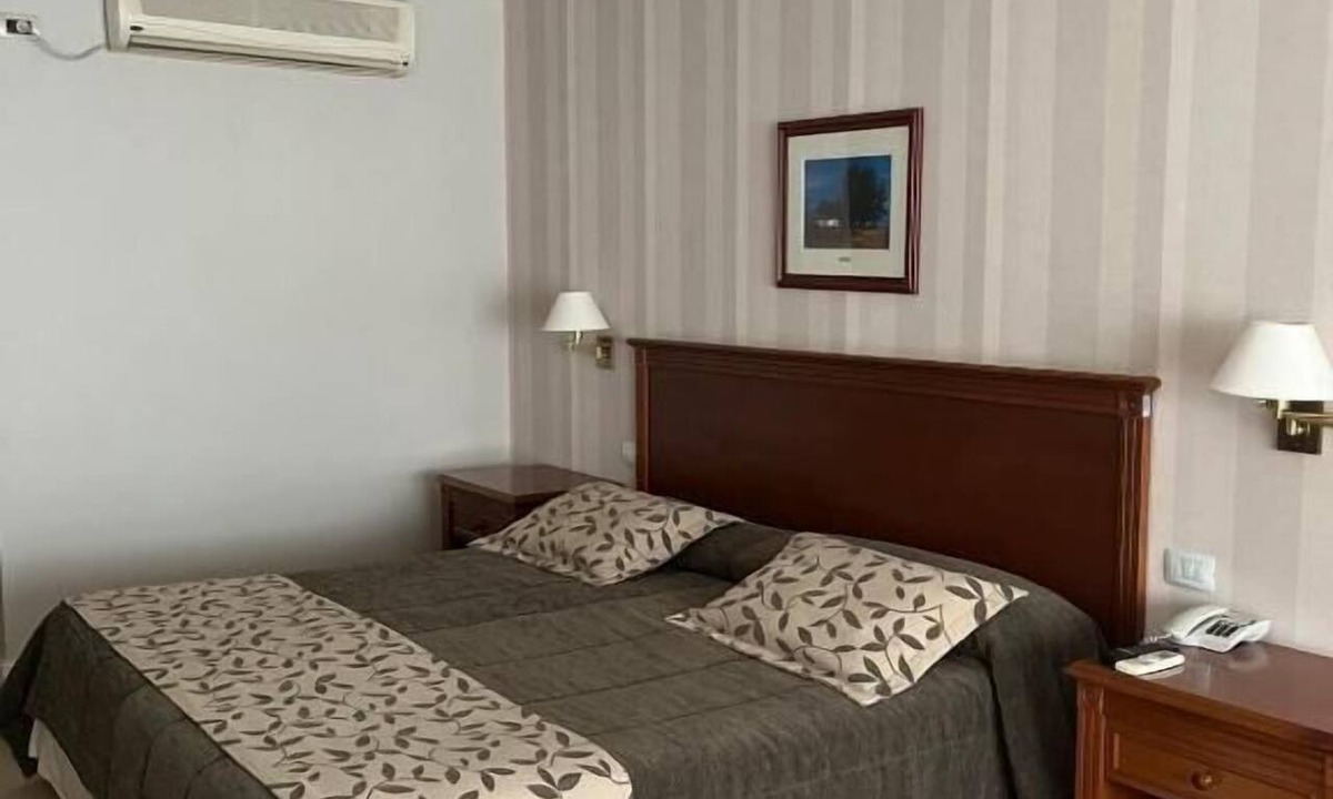 Rio Ceballos Hotel | Howard Johnson by Wyndham Rio Ceballos
