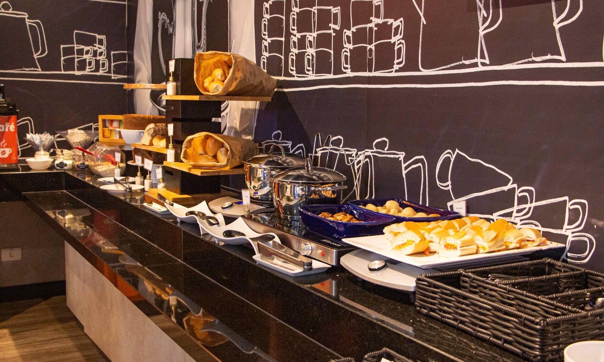 Aguas Belas Hotel | ibis budget Curitiba Aeroporto