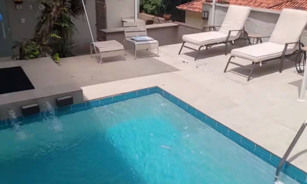 Catete House | Ideal for groups of 4. Prime location. Pool/Barbecue area.