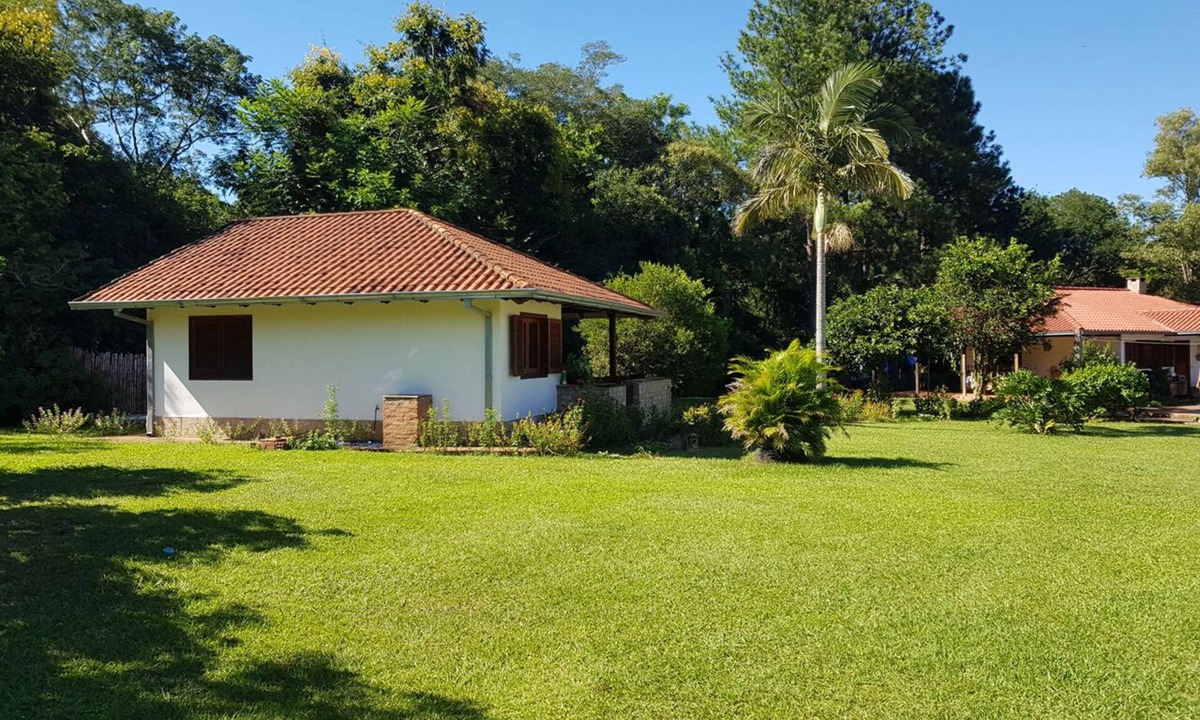 Melgarejo House | Infourlaub in Paraguay. Bungalow Inkl. Pool
