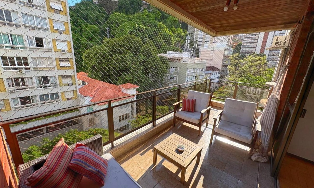 Ipanema Apartment | Ipanema: 2 suites and a large balcony. Excellent location, between the beach and the lagoon.