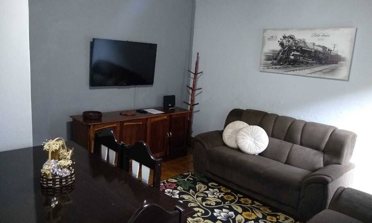 Fracalanza House | It is located 700 meters from Capivari tourist center, within walking distance.