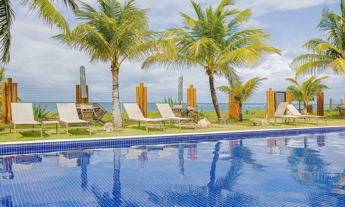 Itacimirim Apartment | IT111 Beautiful Beachfront Apartment with 2 Suites - Itacimirim