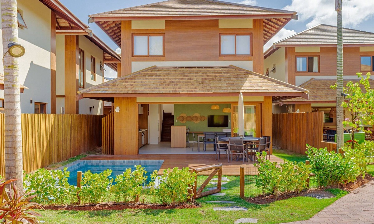 Itacimirim Apartment | IT83 Beautiful Bungalow with 4 Suites, Marluá - Beachfront