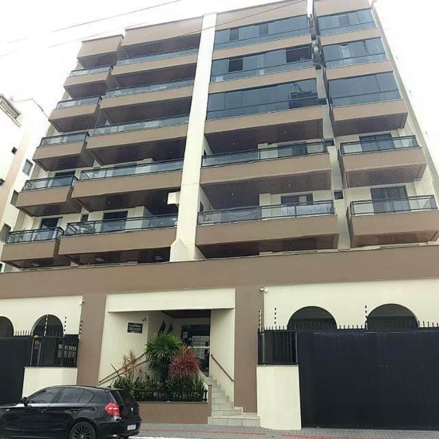 Castelo Branco Apartment | Itapema predio rua 292