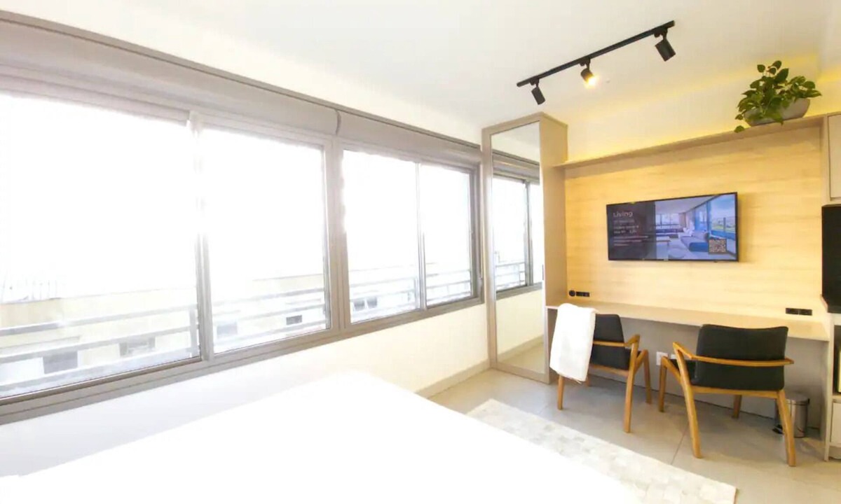 Cidade Baixa RV Rental | JP Redenção, Unique Studio at Downtown Porto Alegre