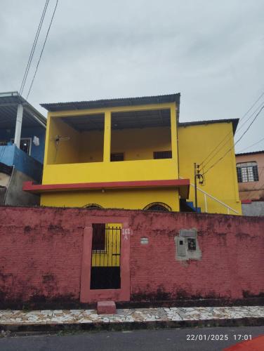 Compensa House | Kitnet para solteiro ou casal com banheiro e cozinha privativos