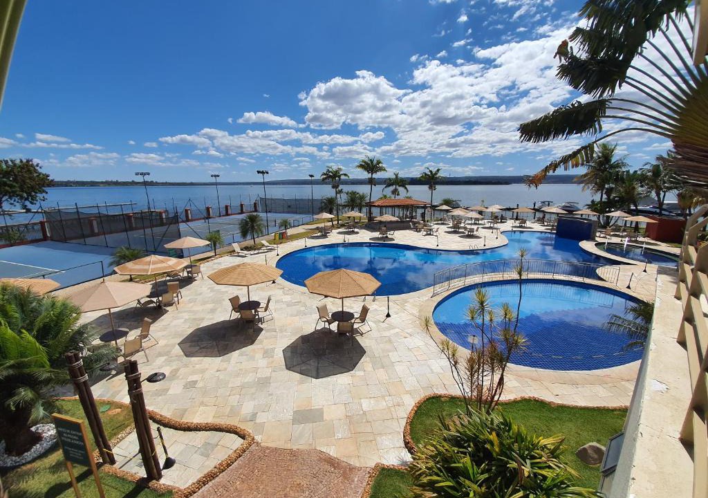 Smin Hotel | Lake Side Too