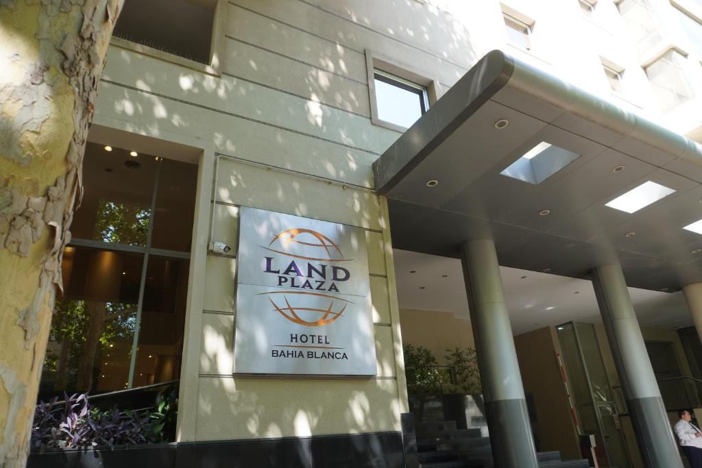 Bahia Blanca Hotel | Land Plaza Hotel