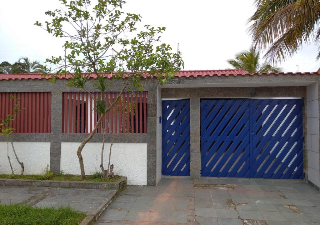 Tupy House | Linda casa de esquina em Itanhaém!