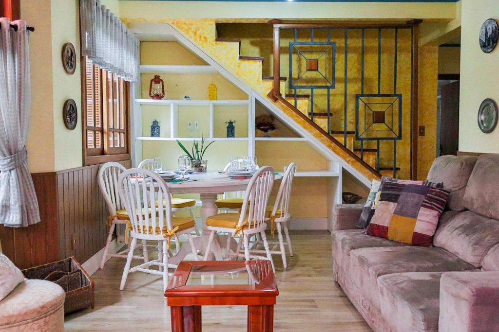 Planalto Apartment | LOCAR-IN GRAMADO- Cobertura Duplex Centro