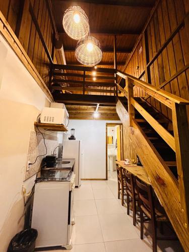 Armacao House | Loft Felicidade
