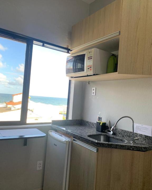 Enseada Apartment | Loft na Prainha com vista do mar 70 metros da praia