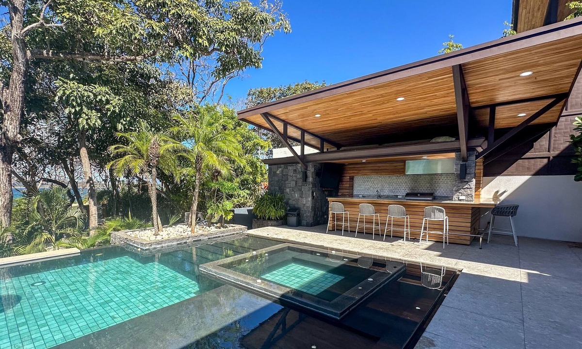 Playa Langosta Villa | Luxe Oceanfront Villa, Private Pool & Beach Access