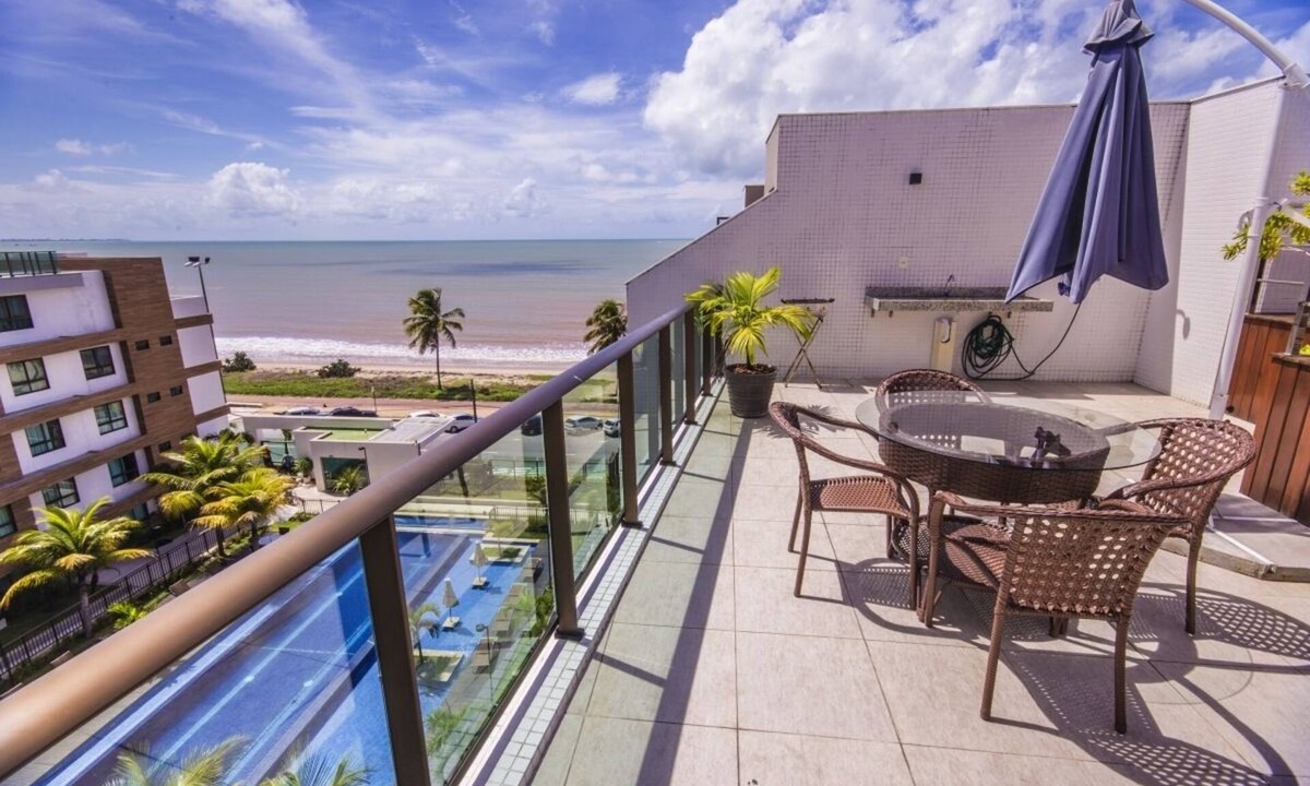 Cabo Branco Apartment | LUXOR PAULO MIRANDA APARTMENT OCEANFRONT APARTMENT