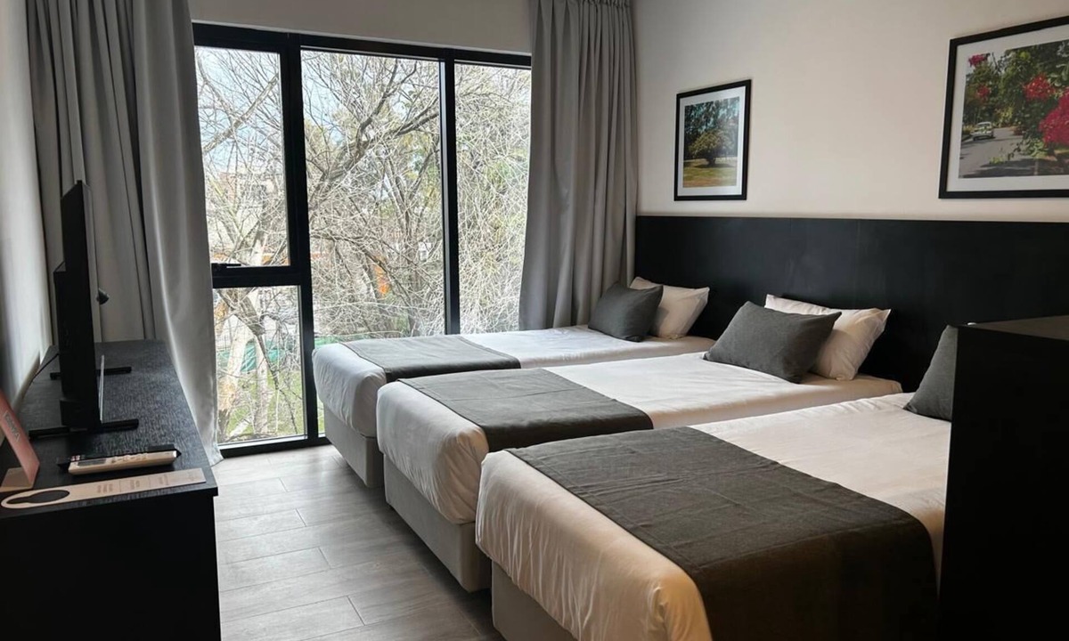 Villa Udaondo Hotel | Mérit Parque Leloir by Amérian