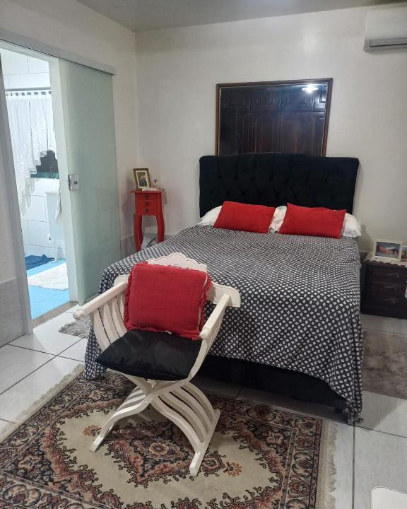 Velha House | Mara Regina Bewiahn