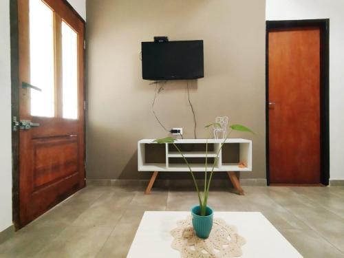 Castelar Apartment | Minicasa moderna