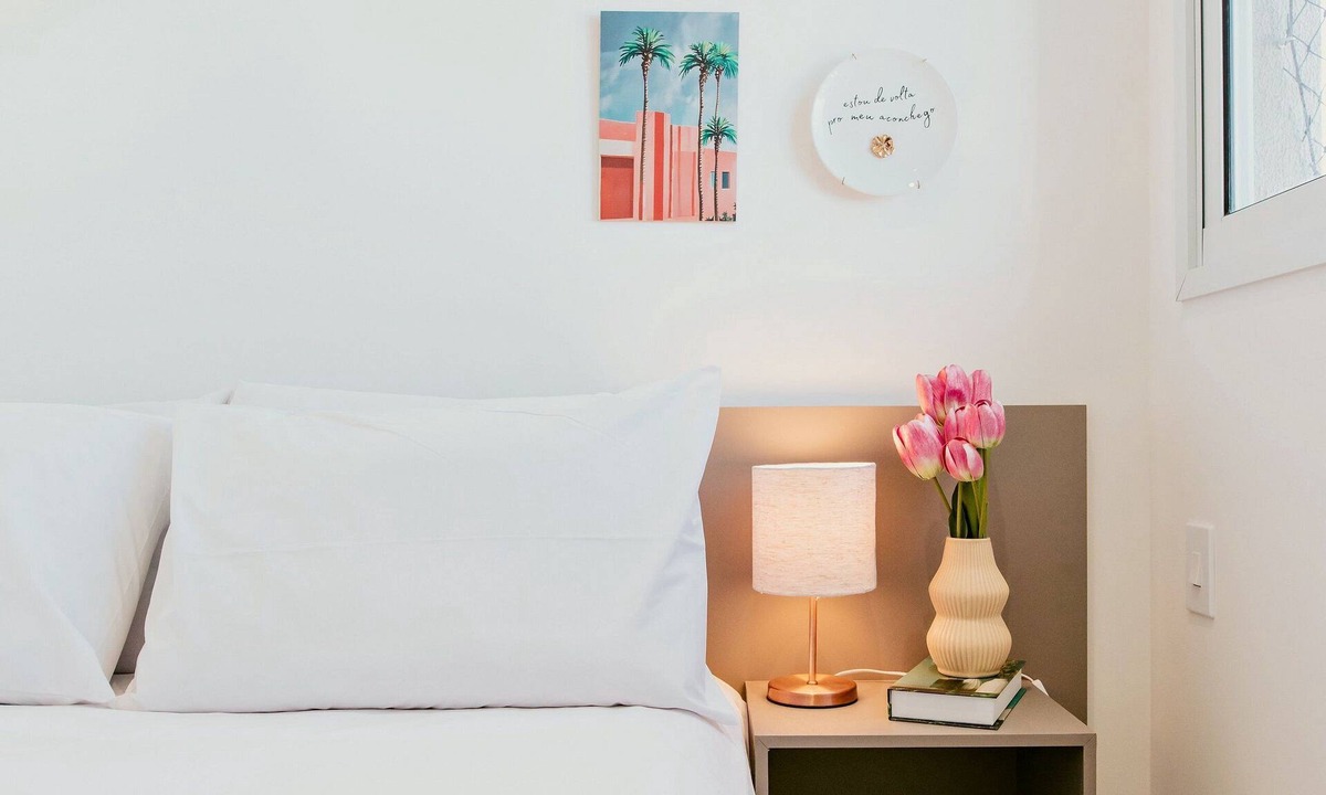 Praia de Itaparica House | Modern 2-bedroom apartment with pool and gym.