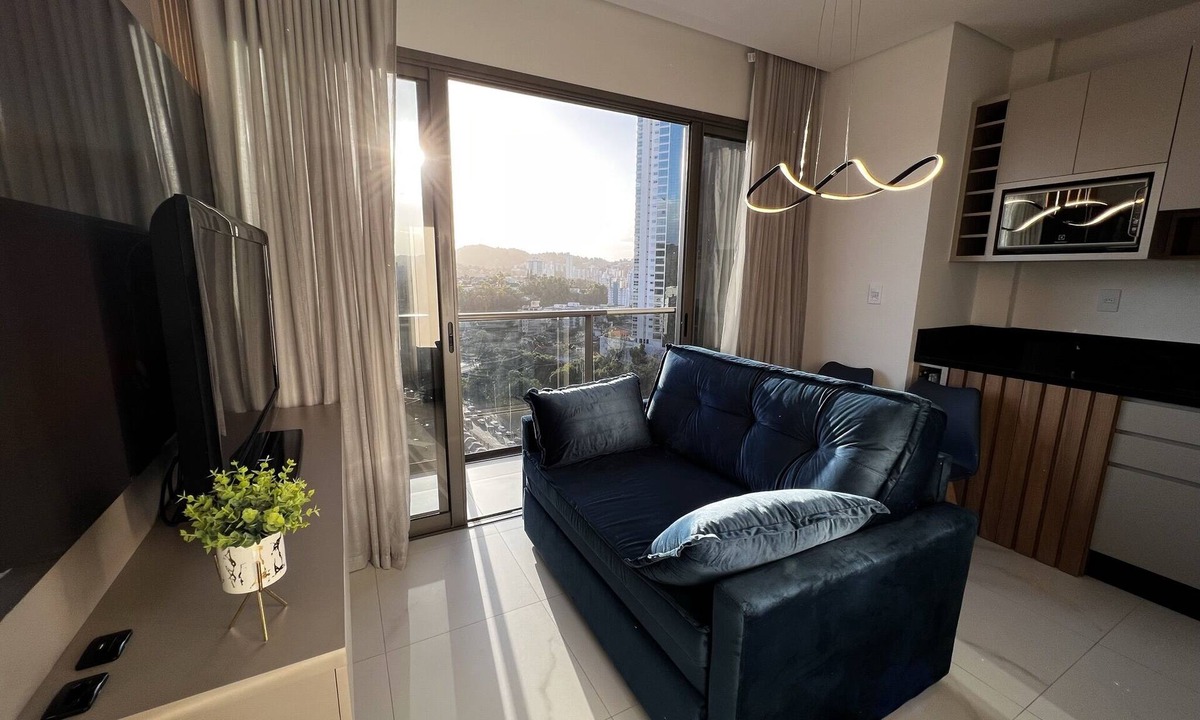 Centro Apartment | Modern Apt 900m from Vila Germanica (Oktoberfest)
