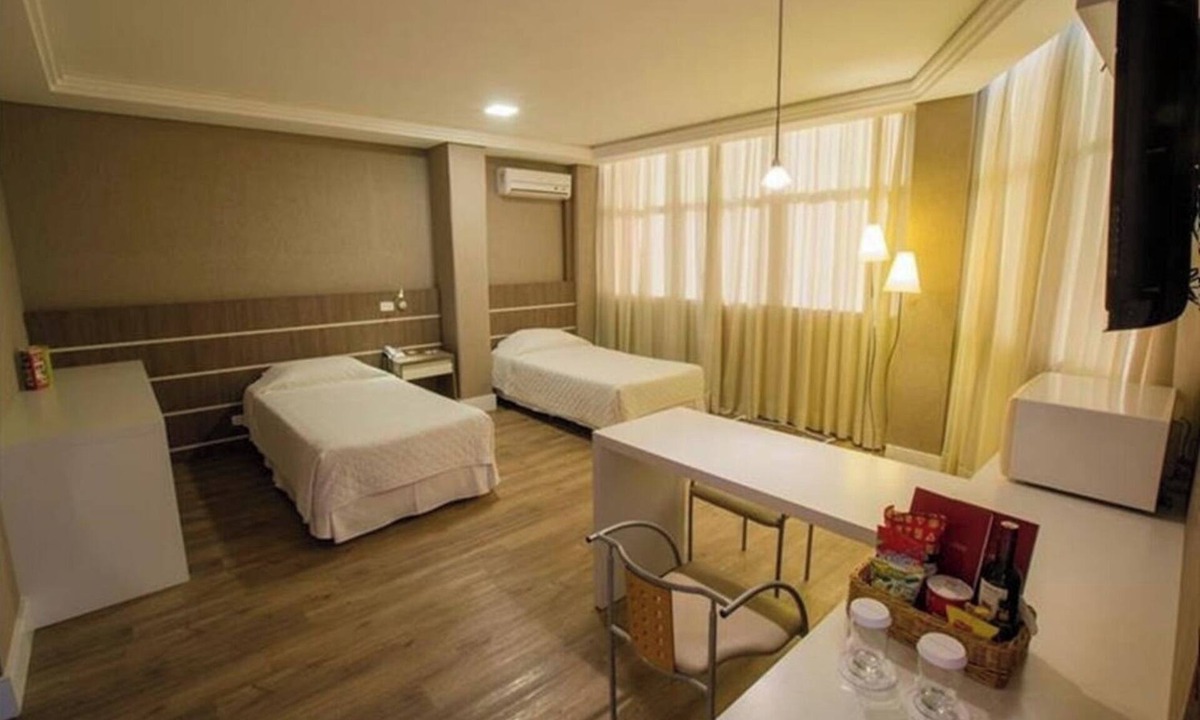 Civic Center Hotel | Modern Urban Haven with Beds for Everyone & Easy Access to Parks + Dining