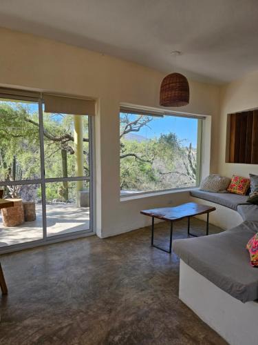 Coneta House | MONTE ZION