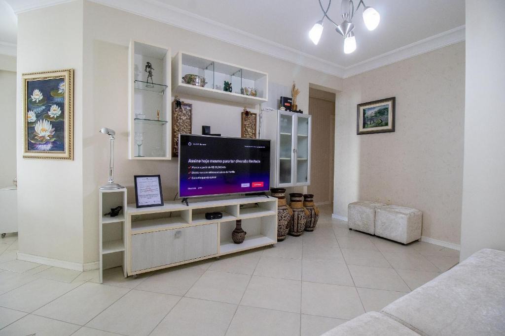 Centro Apartment | MTC82 - 2 Dorm, Sacada, Churrasqueira, Garagem