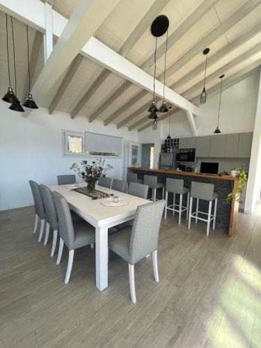 Lanin National Park Ski Chalet | My Way, Casa de Montaña