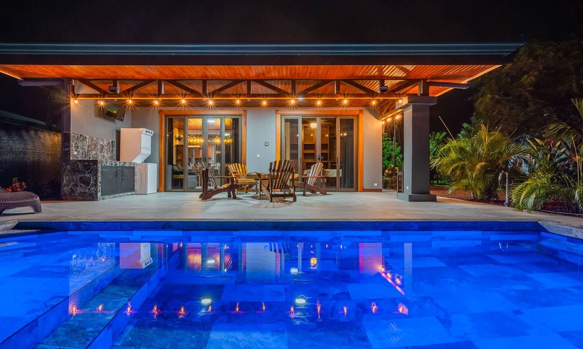 Penas Blancas Villa | Nayari Toucan Farmstay Villa La Fortuna