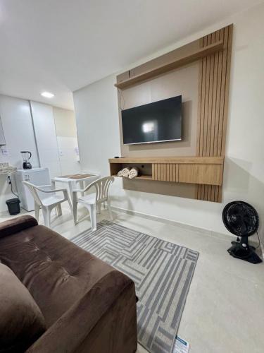 Eunapolis Apartment | No centro, localização nobre, climatizado com ar