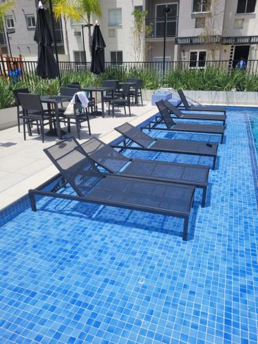 Jacarepagua Apartment | Novo e aconchegante apartamento 2 quartos Vivaz Prime Estrada dos Bandeirantes próximo Projac e Rio centro supermercados farmácias restaurantes transporte público