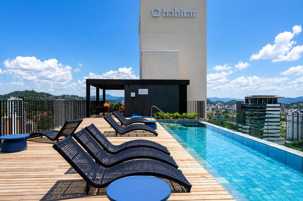 Velha Apartment | NOVO Loft 910 - 200m da Vila Germanica - Rooftop Pisc