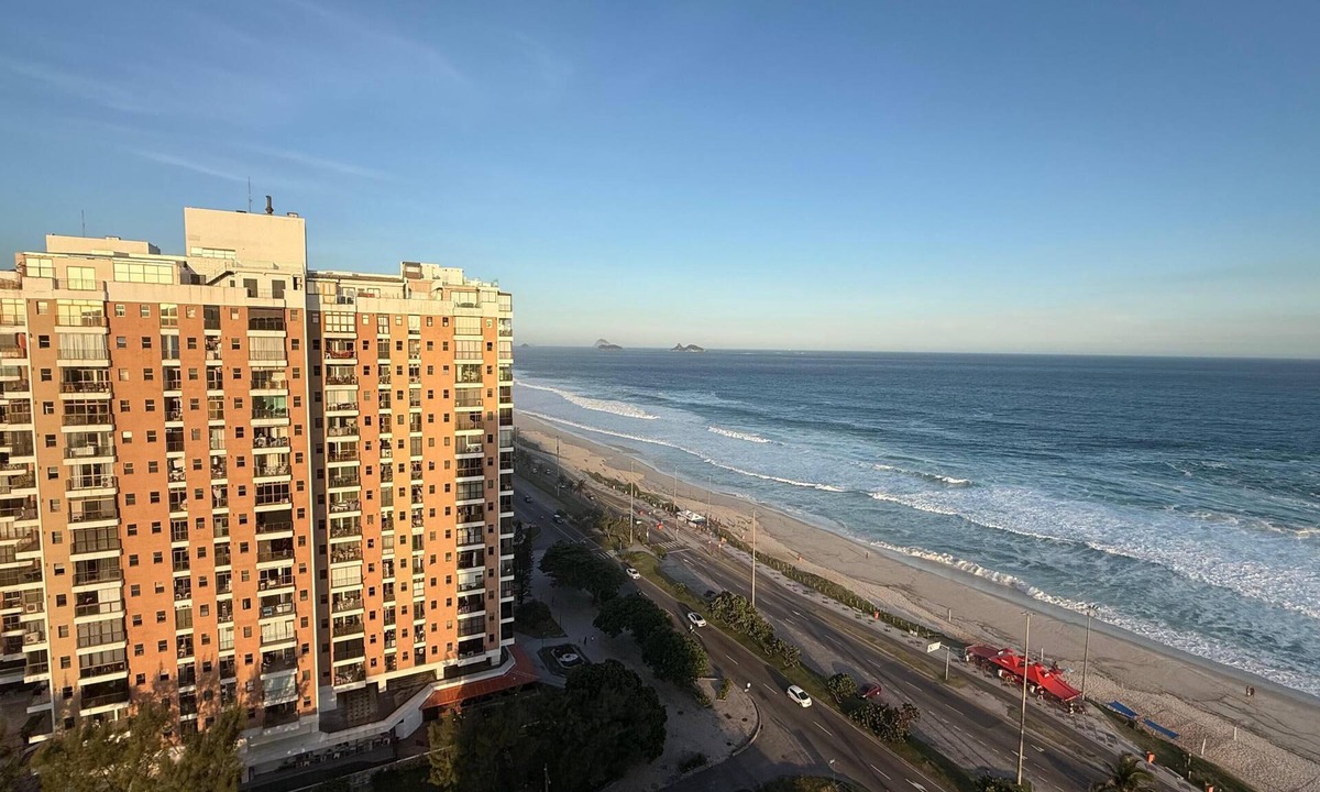 Barra da Tijuca Apartment | Oceanfront Duplex Penthouse w/Heated Pool – Sleeps 6