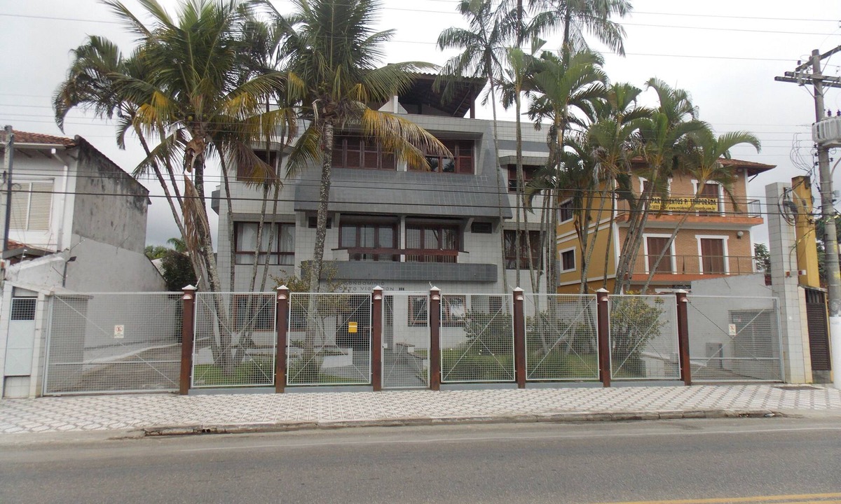 Itagua Apartment | Oceanfront Triplex